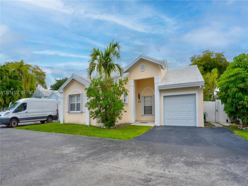 Property photo # 6
