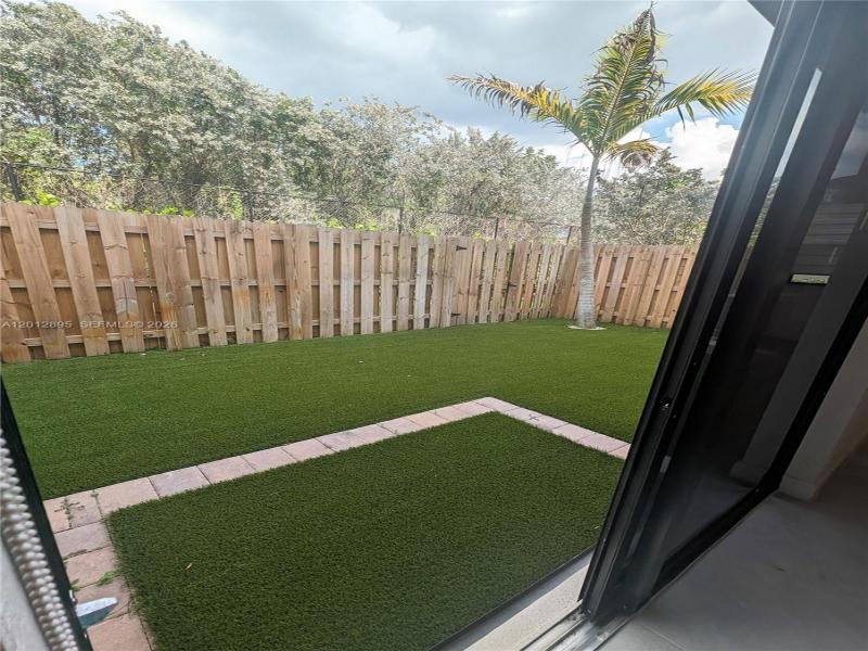 Property photo # 4