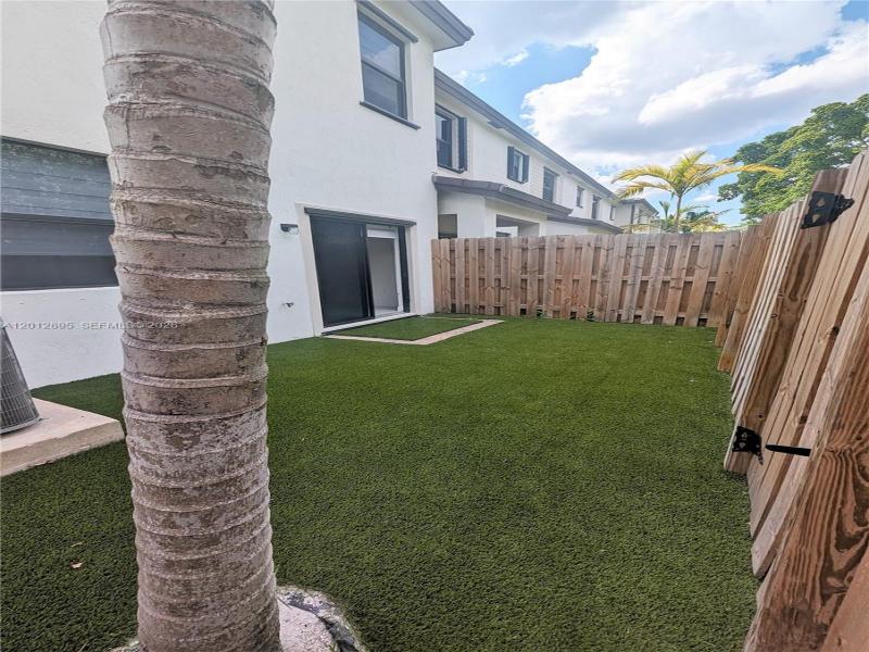 Property photo # 4