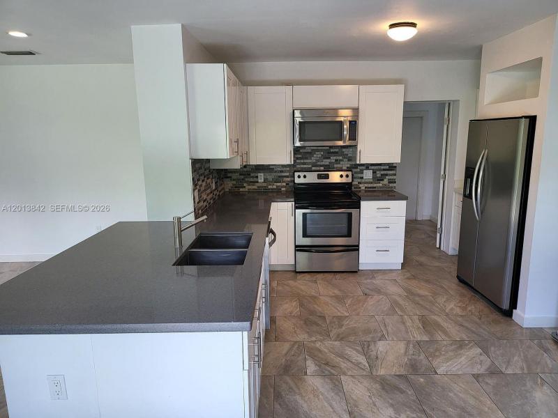 Property photo # 2