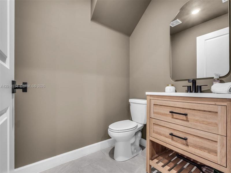 Property photo # 4