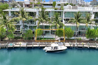 Palau Sunset Harbor Apt #204