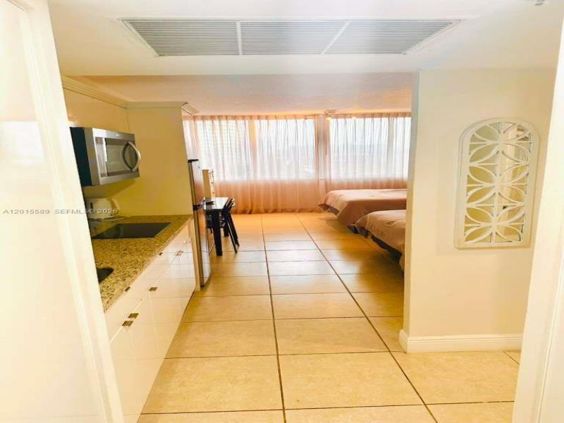 Comprar apartamento no Aventura Beach Club 841