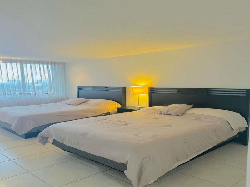 Comprar apartamento no Aventura Beach Club 841