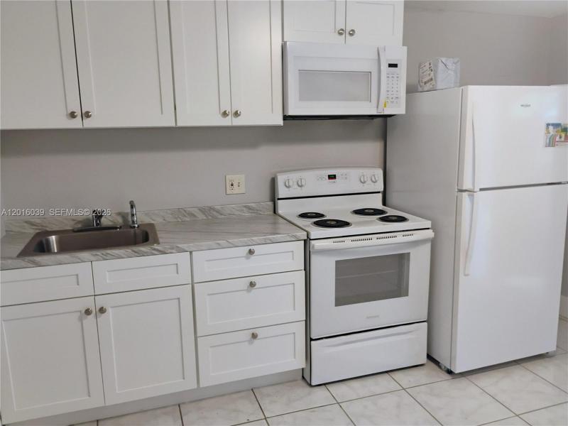 Property photo # 4