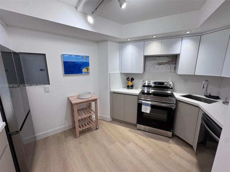 Property photo # 2