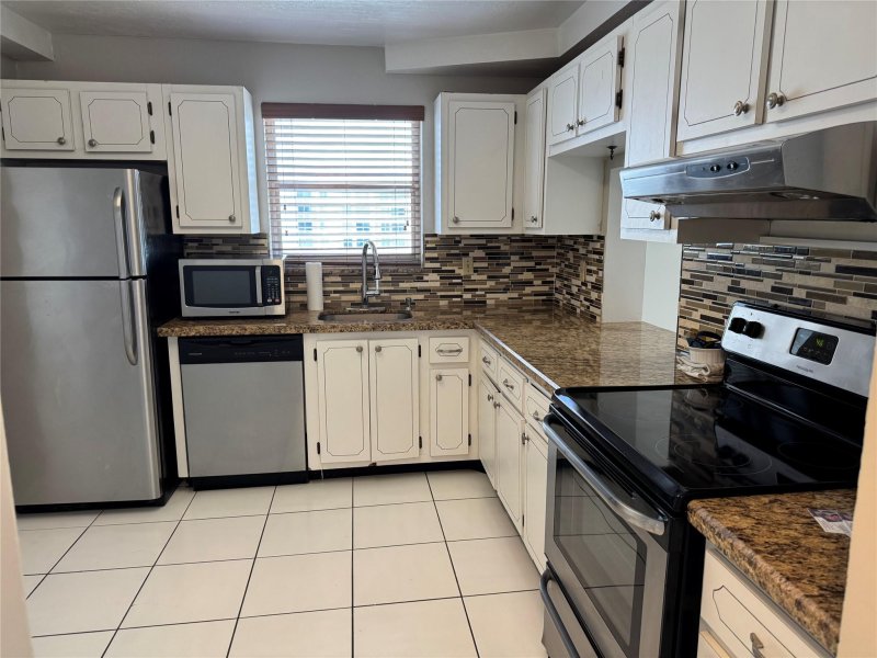 Condo for sale at Berkley South 15a