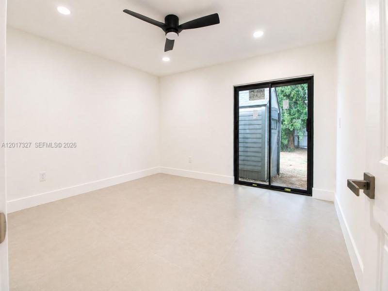 Property photo # 7