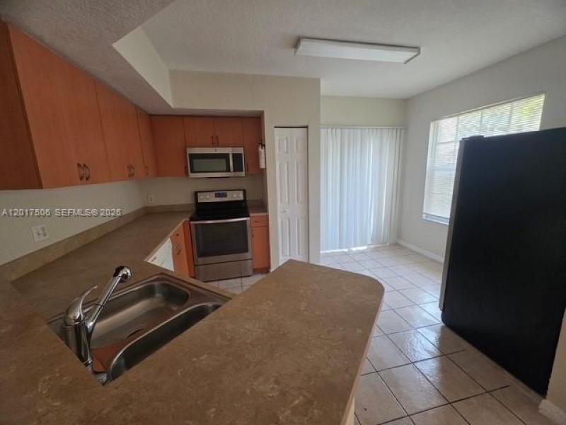 Property photo # 7