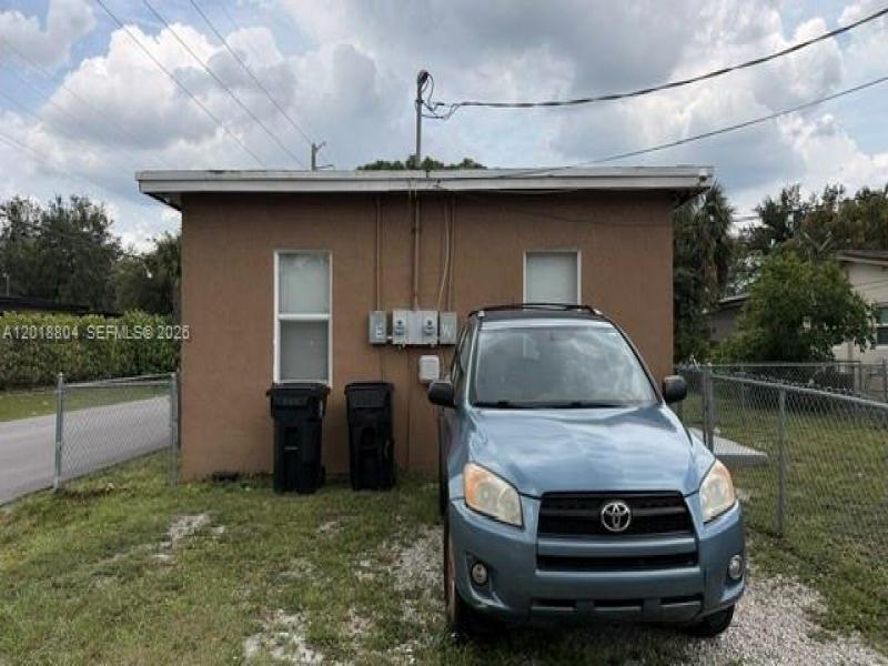 Property photo # 2