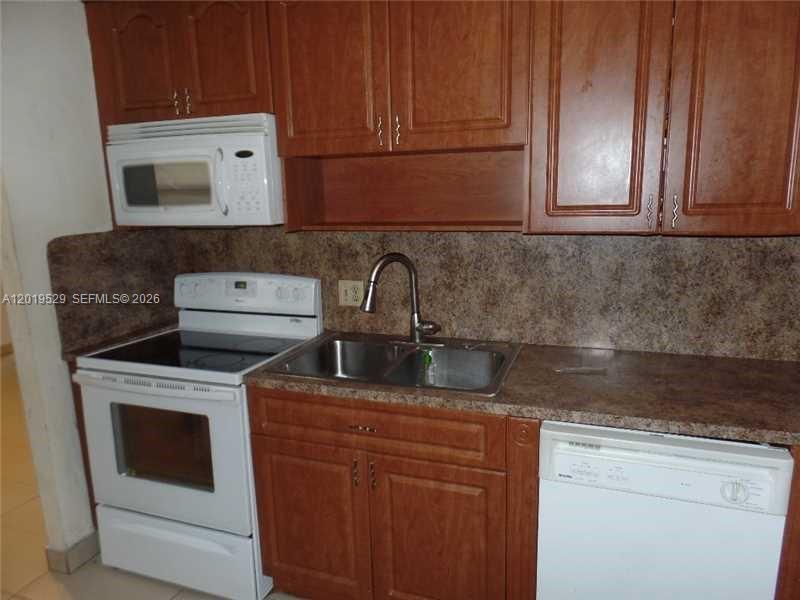 Property photo # 3