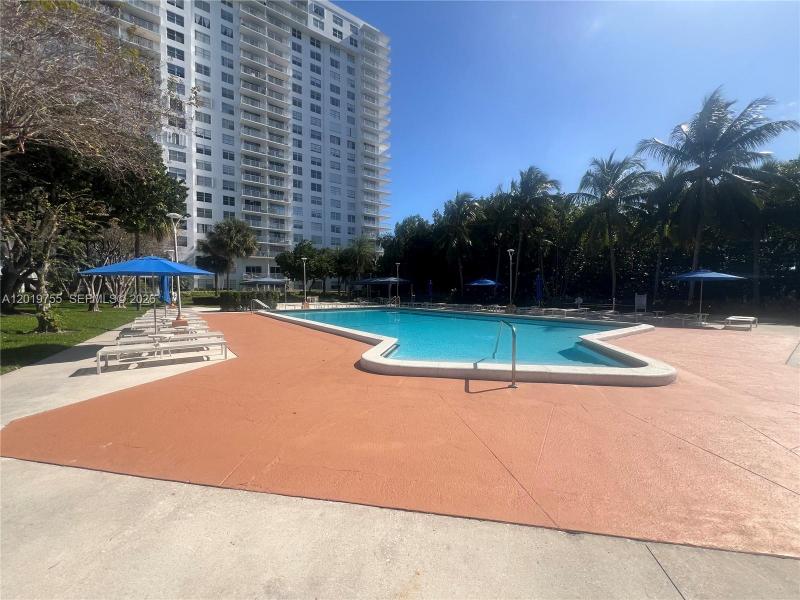 Property photo # 2