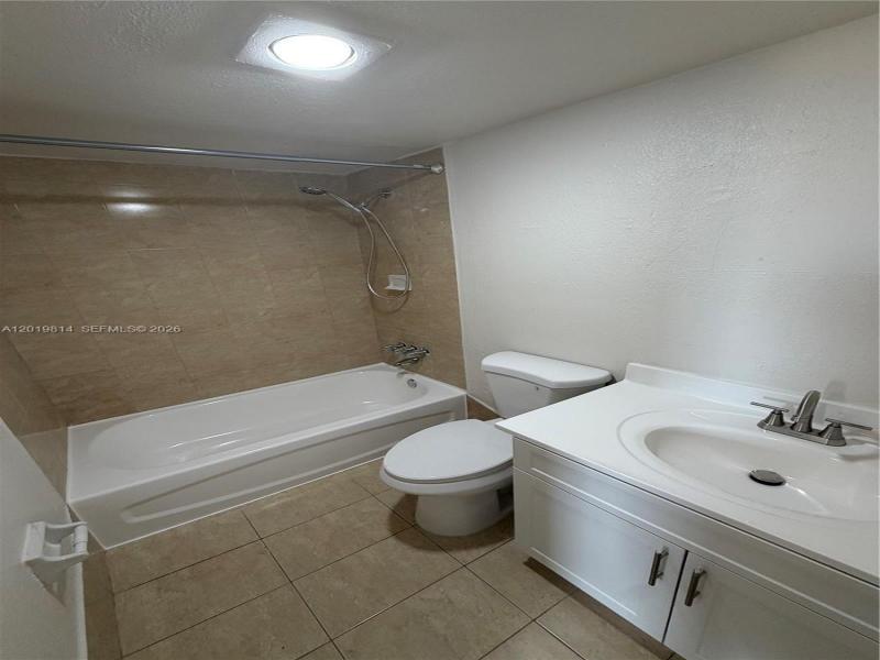Property photo # 6