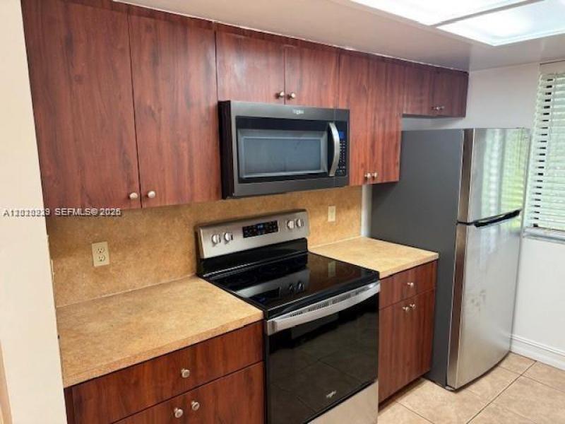Property photo # 6