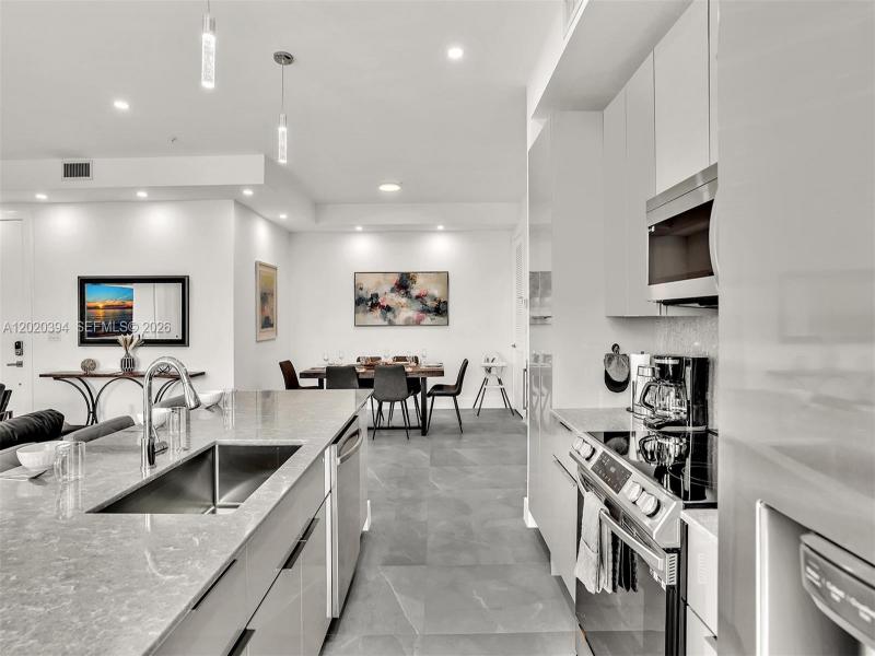 Property photo # 2