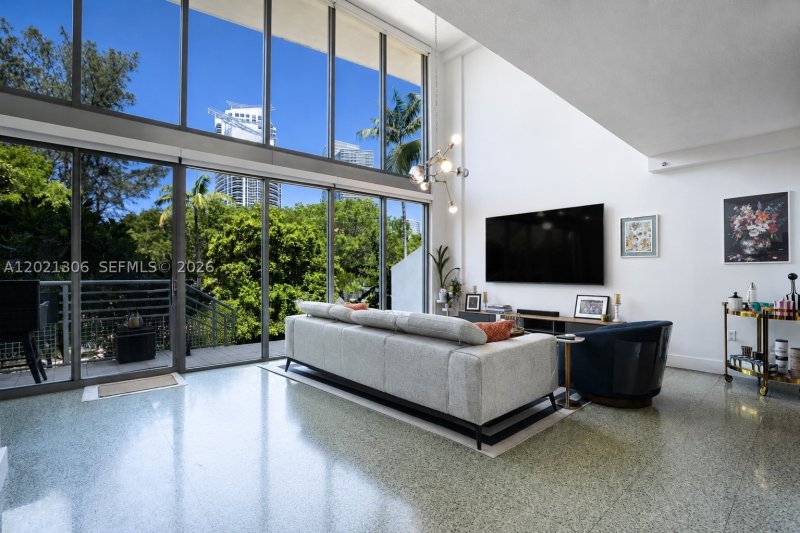 Absolute Lofts Apt #LG-5