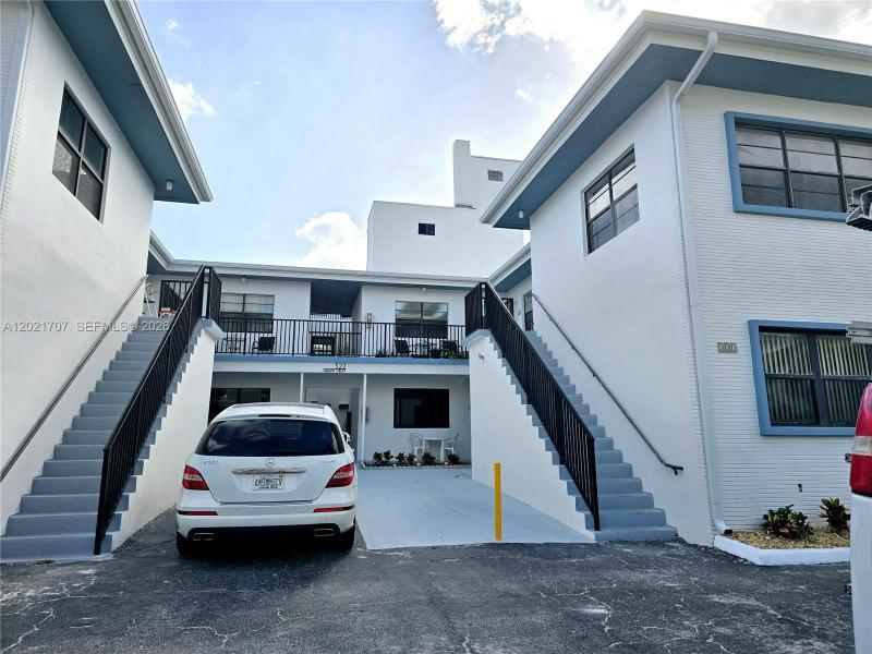 Property photo # 0