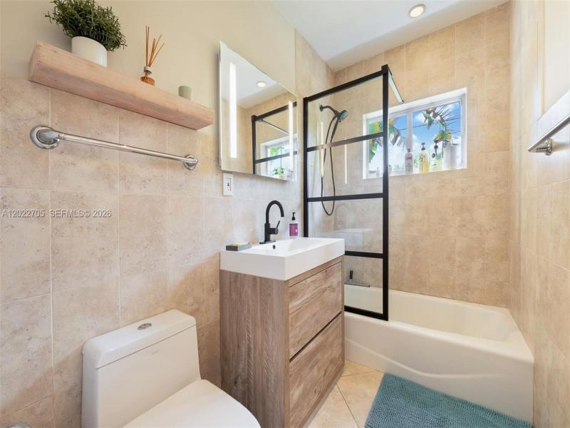 Property photo # 9