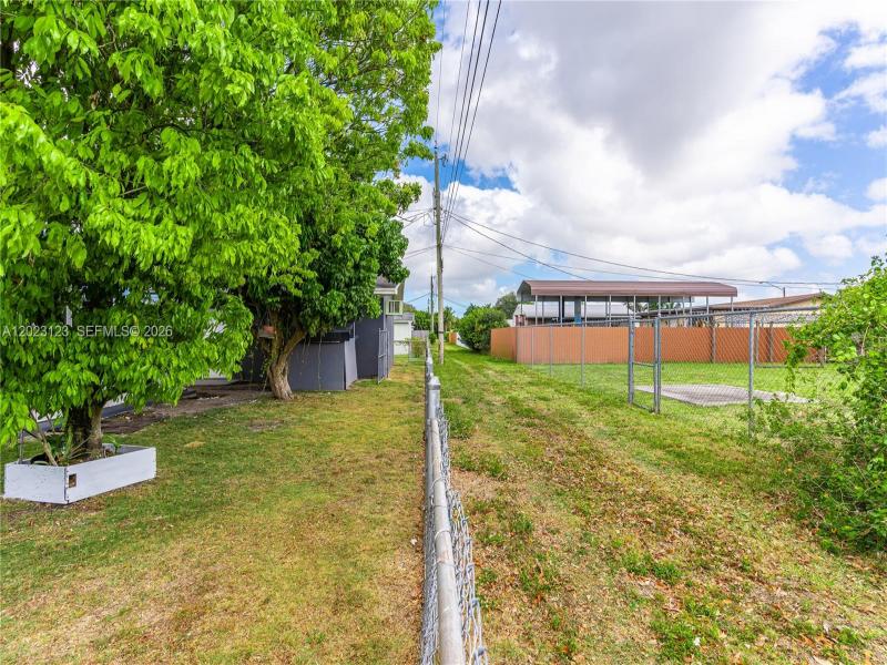Property photo # 3
