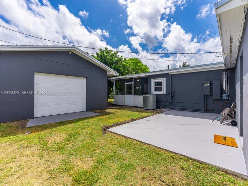 Property photo # 9