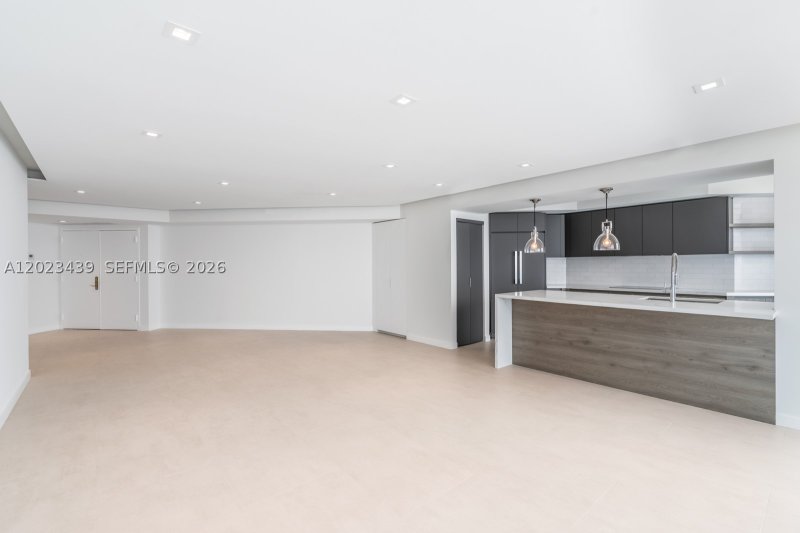 Condo for sale at La Gorce Palace 2502