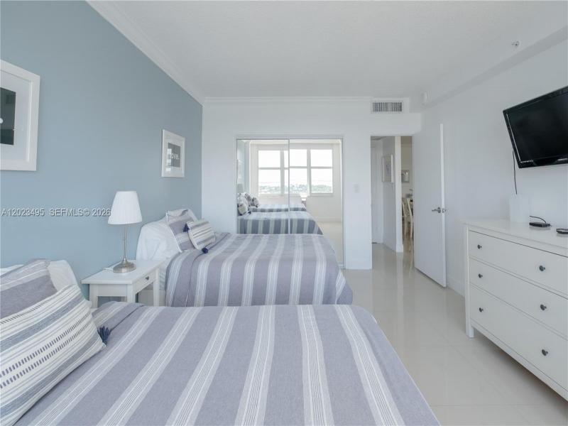 Condo for sale at Pavilion 1420