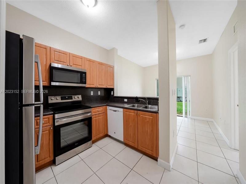 Property photo # 3