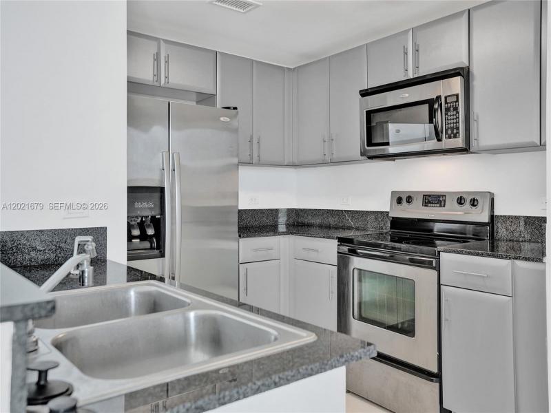 Property photo # 3