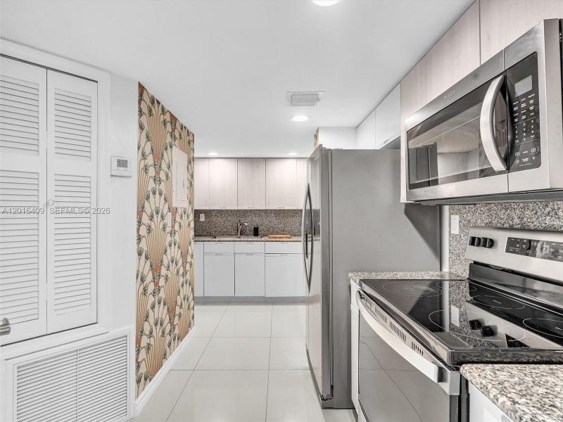 Property photo # 2