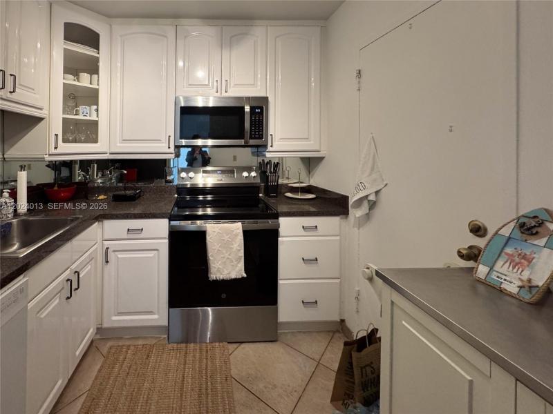 Property photo # 8