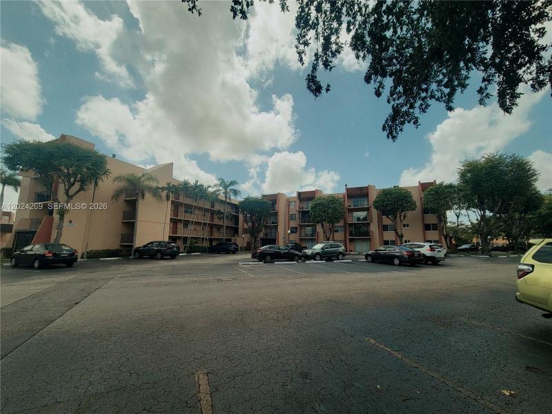 Property photo # 0