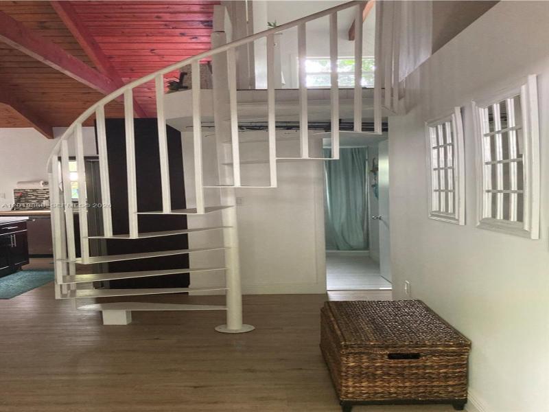 Property photo # 2