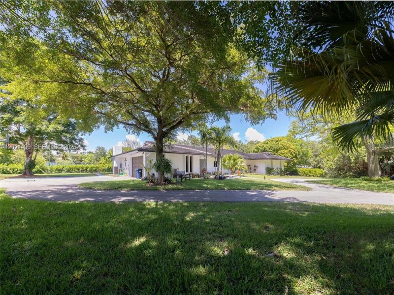 Property photo # 9