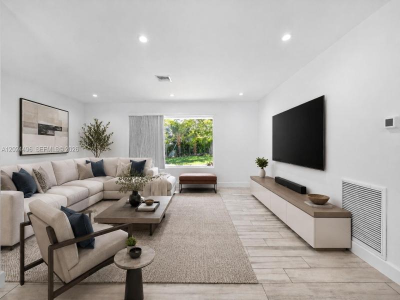 Property photo # 7