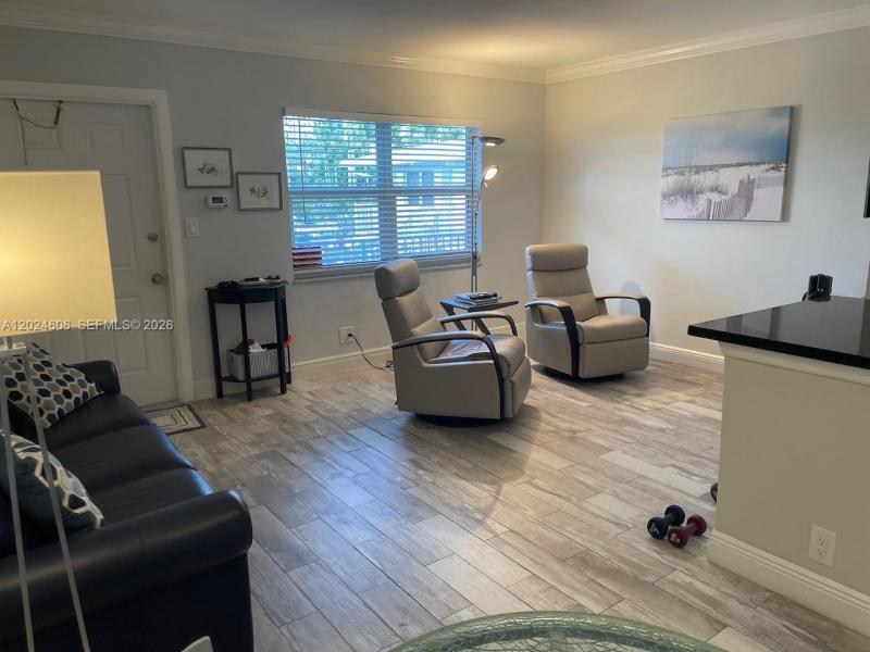Property photo # 9