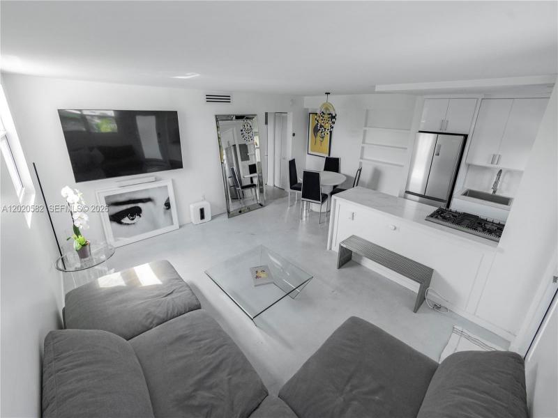 Property photo # 0