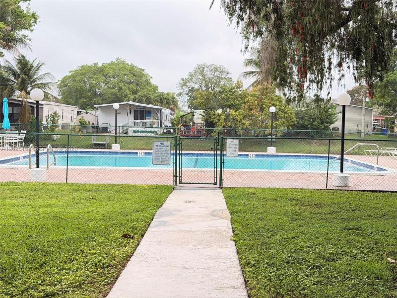 Property photo # 2