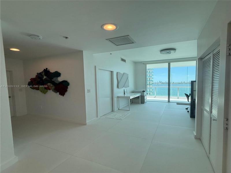 Comprar apartamento en Eloquence on the Bay 904