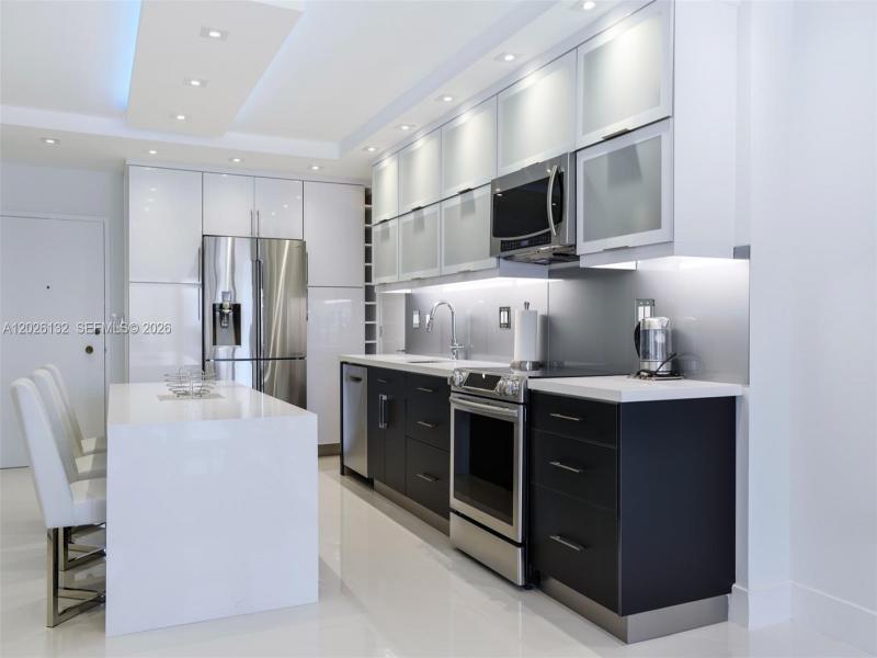 Condo for sale at The Hemispheres 9N
