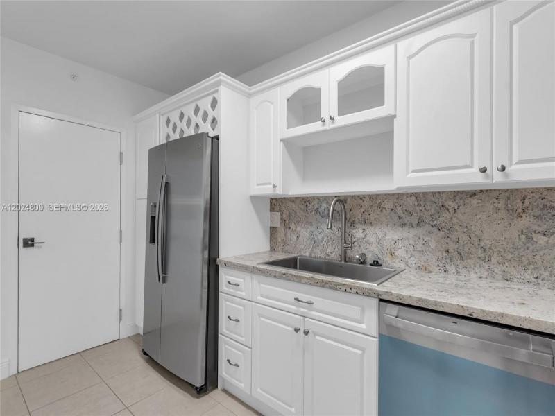 Alquiler de apartamento en Gables Waterway Towers 1201