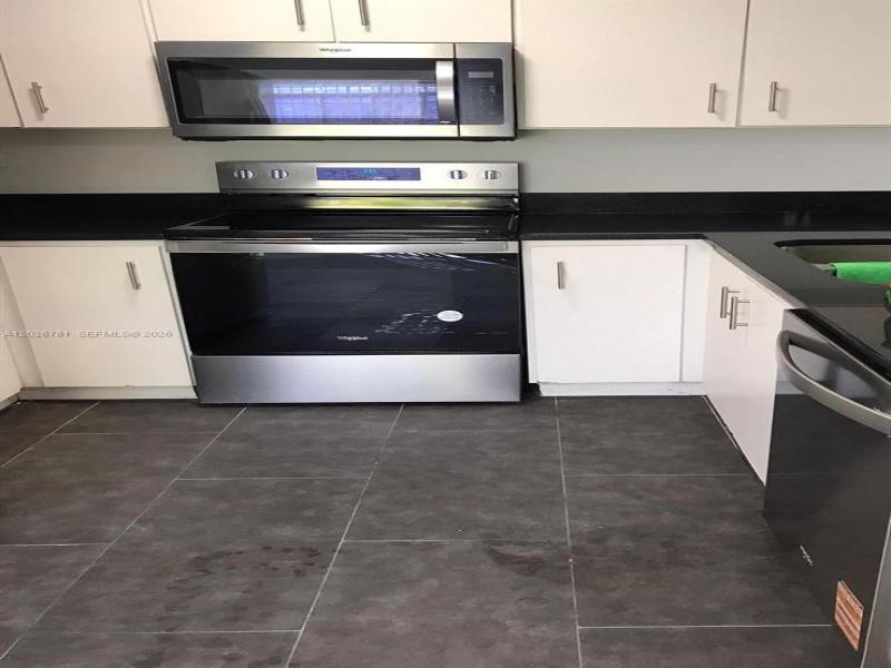 Property photo # 0