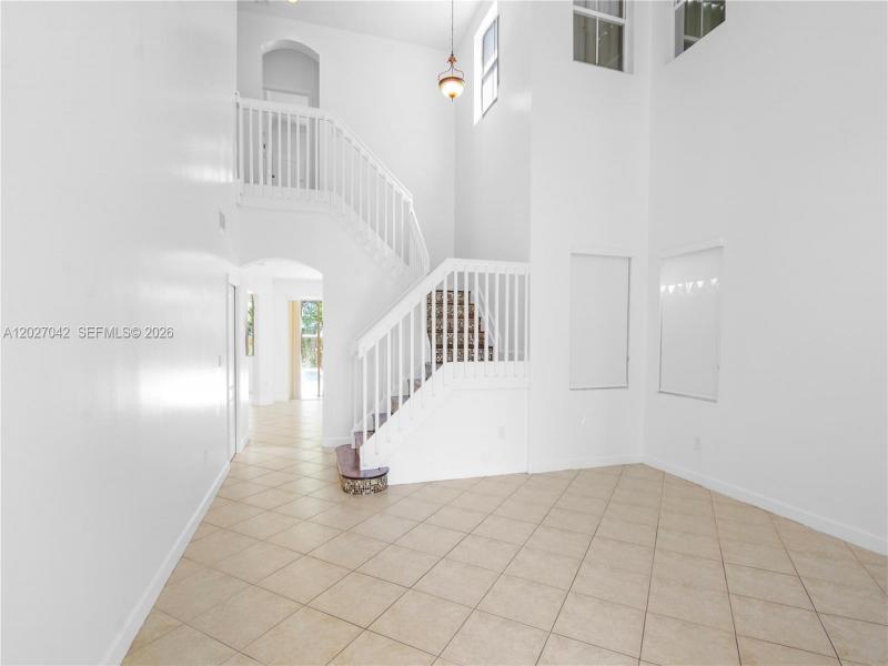 Property photo # 8