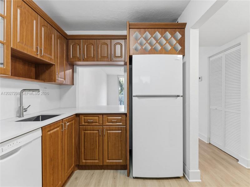 Property photo # 2