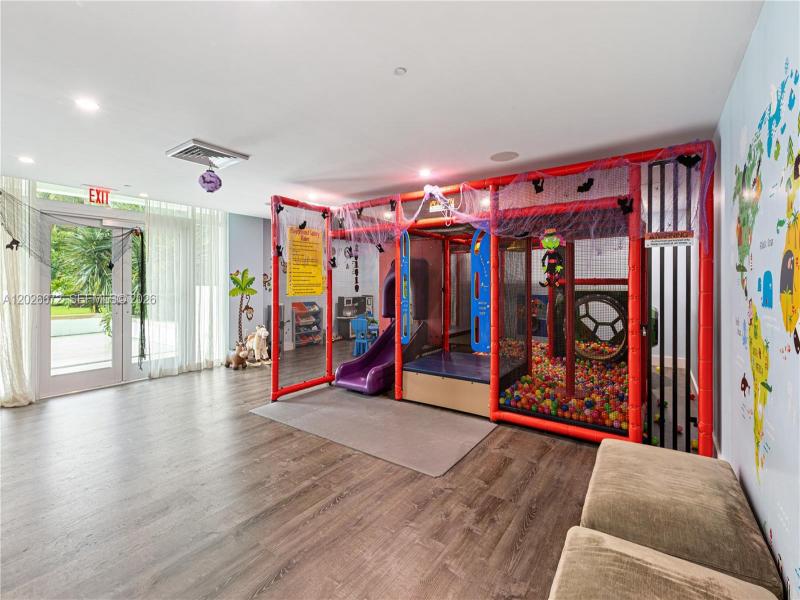 Property photo # 8