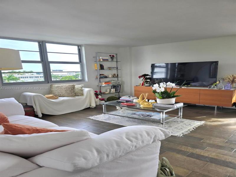 Property photo # 7