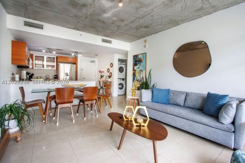 Apartment for rent at Midtown Midblock 613