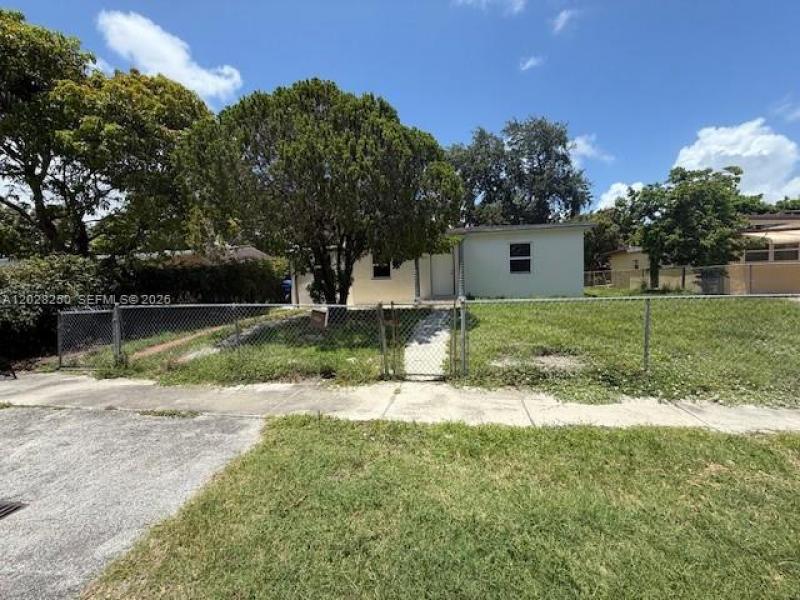 Property photo # 0
