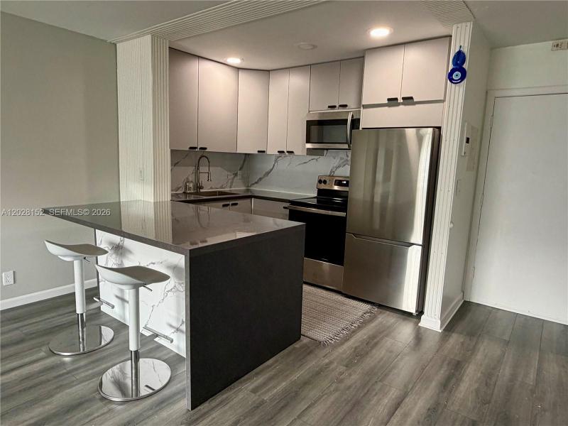 Property photo # 0