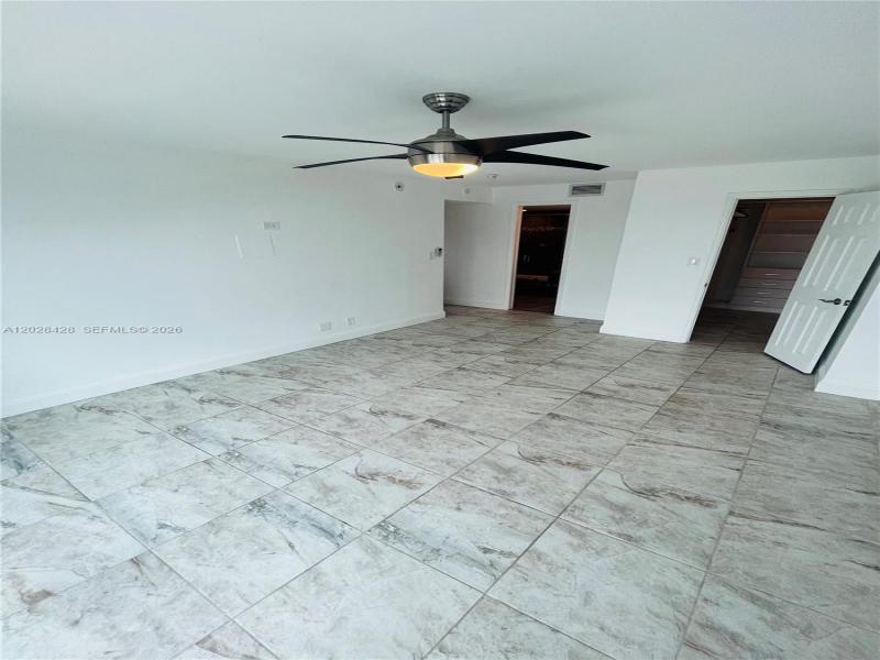 Comprar apartamento no Mirasol Ocean Towers 602