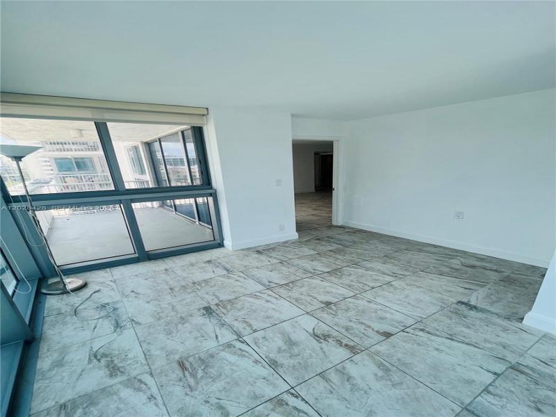 Comprar apartamento no Mirasol Ocean Towers 602